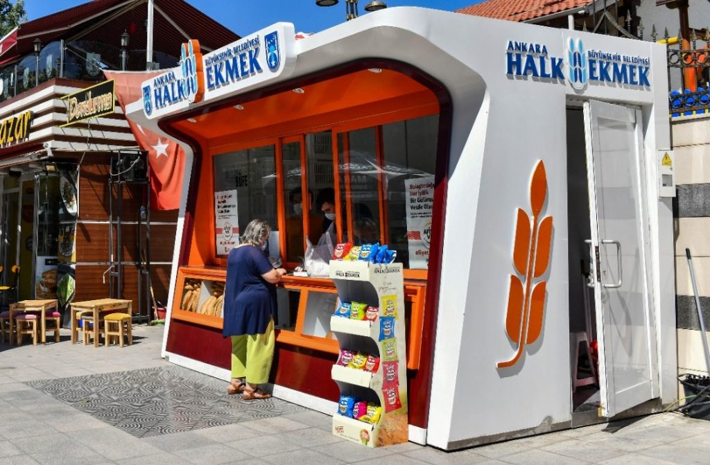 HALK EKMEK HİZMET AĞINI GENİŞLETİYOR