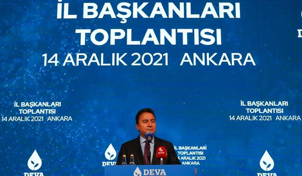 BABACAN: VATANDAŞLARIMIZ RIZASI OLMADAN HİÇBİR PARTİYE ÜYE YAPILAMAZ