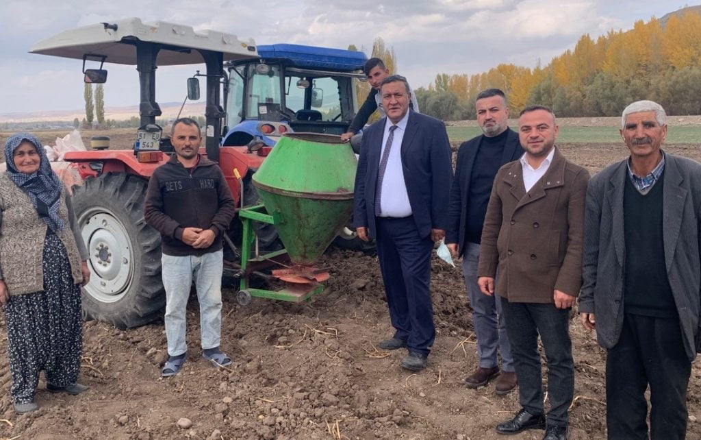 GÜRER: ÇİFTÇİYE  ACİL DESTEK PAKETİ ŞART