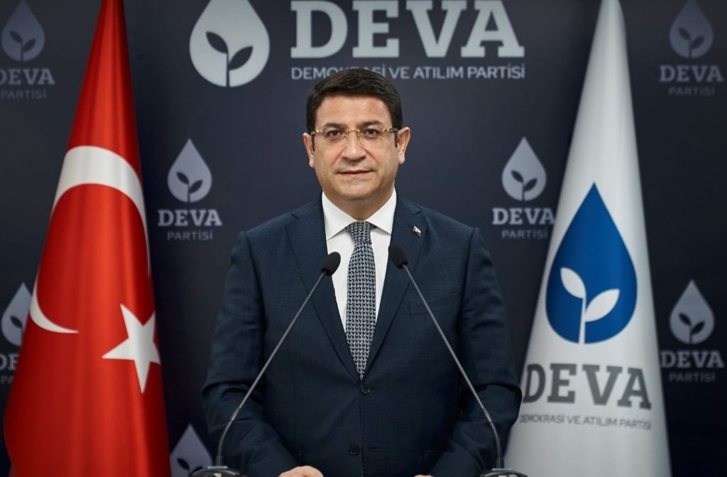 Şahin: Süreci yönetemeyen Enerji Bakanı derhâl istifa etmelidir