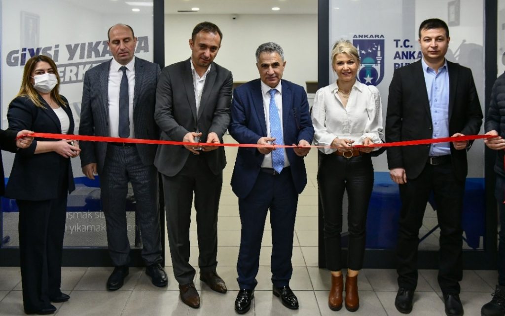 ABB’DEN BAŞKENTLİLERE TERTEMİZ DESTEK: 4’ÜNCÜ GİYSİ YIKAMA MERKEZİ AÇILDI