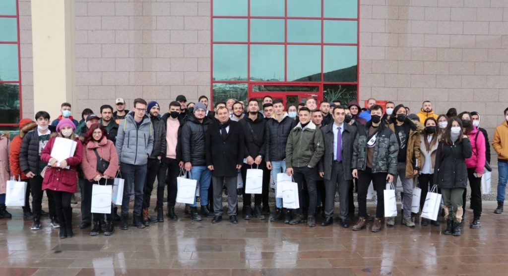 ELMADAĞ GENÇLERLE GÜZEL