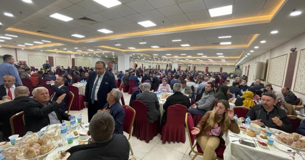 Mamak Çorumlular Dernekler Federasyonu İftarda Buluştu