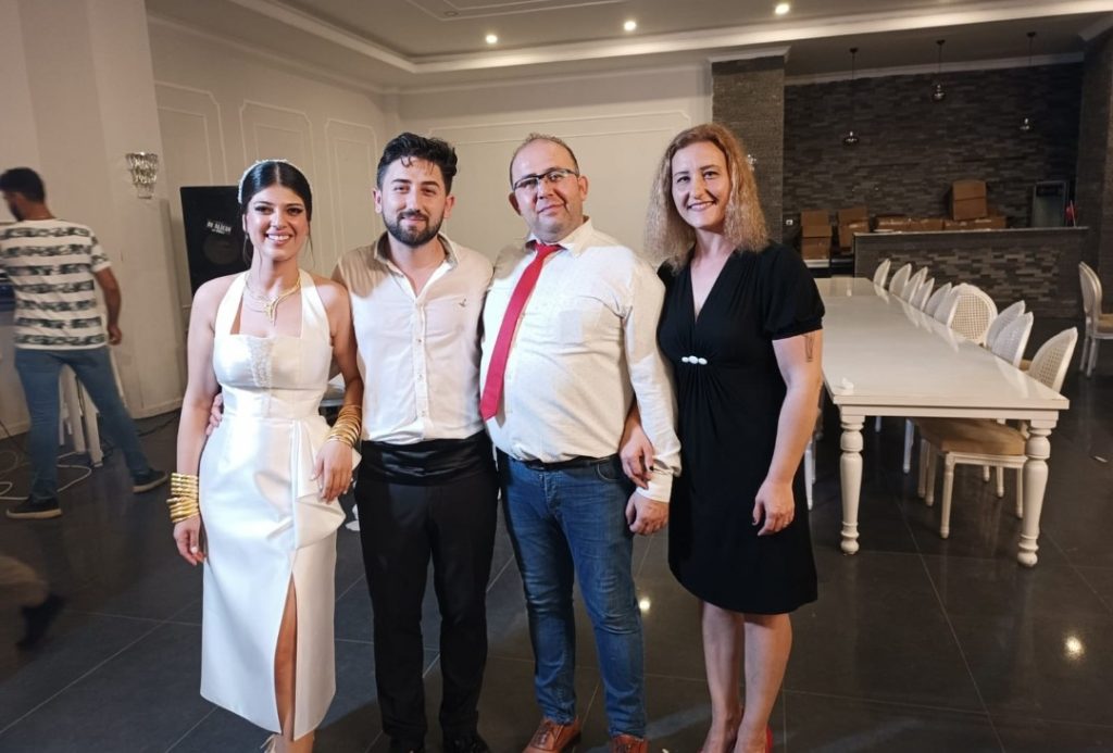 Aşkar Kaya Ailesinin Mutluluğuna Ortak Oldu