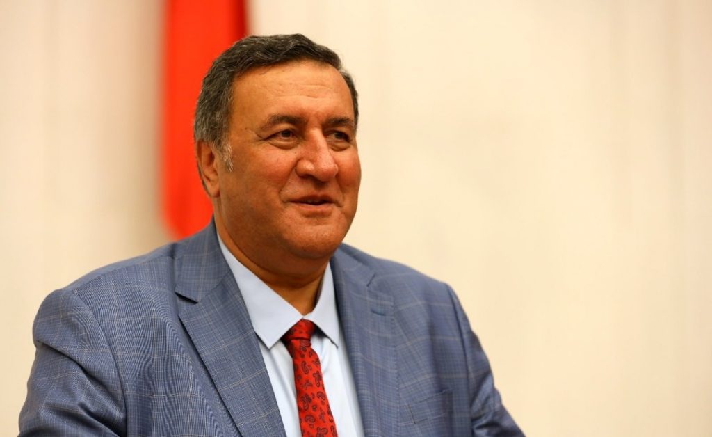 Gürer: Devletin malı kapanın elinde kaldı