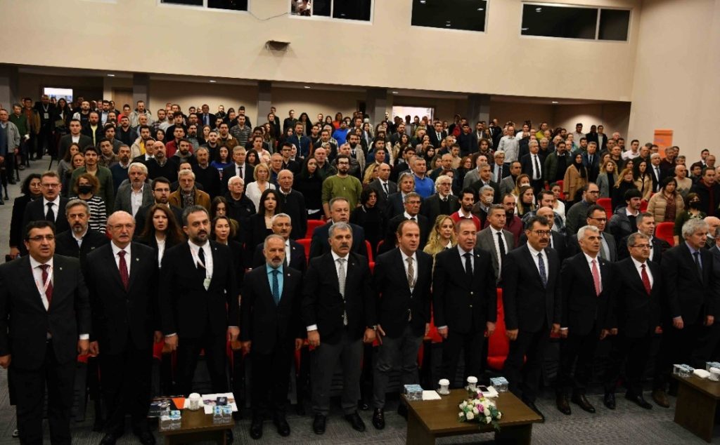 TÜRKİYE JEOLOJİ KURULTAYI ANKARA BÜYÜKŞEHİR BELEDİYESİNİN DESTEKLERİYLE BAŞLADI