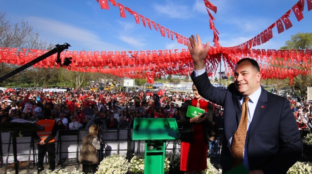 EGEMENLİK KAYITSIZ ŞARTSIZ MİLLETİNDİR