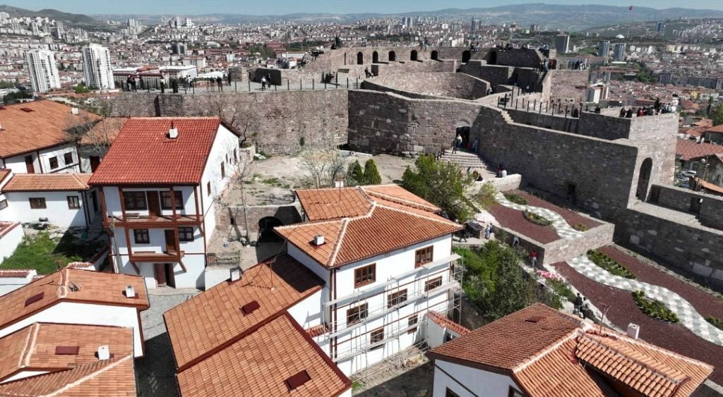 ANKARA KALESİ BAŞKENTİN YENİ CAZİBE MERKEZİ OLUYOR