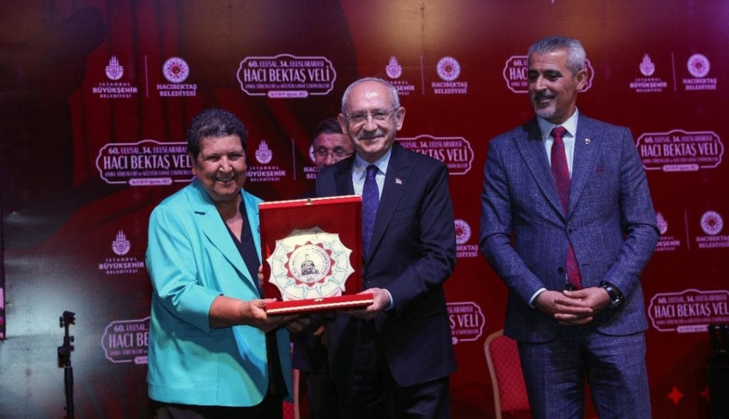 30. Hacı Bektaş Veli Dostluk ve Barış Ödülü Av. Şenal Sarıhan’a verildi