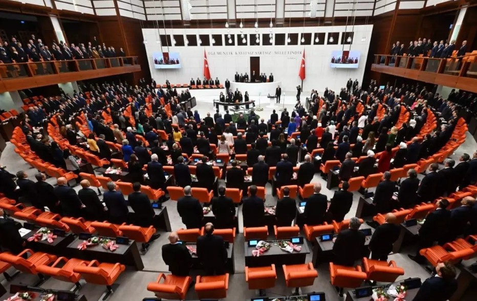 Şebeke Suyu Alarmı: Meclis’i Vuran Salgın Türkiye’ye Yayılıyor