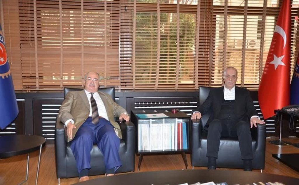 KAMU-DER Genel Başkanı Cevdet Baştuğ’dan Türk-İş’e Ziyaret: “Kamu Reformu İçin Dayanışma Şart”