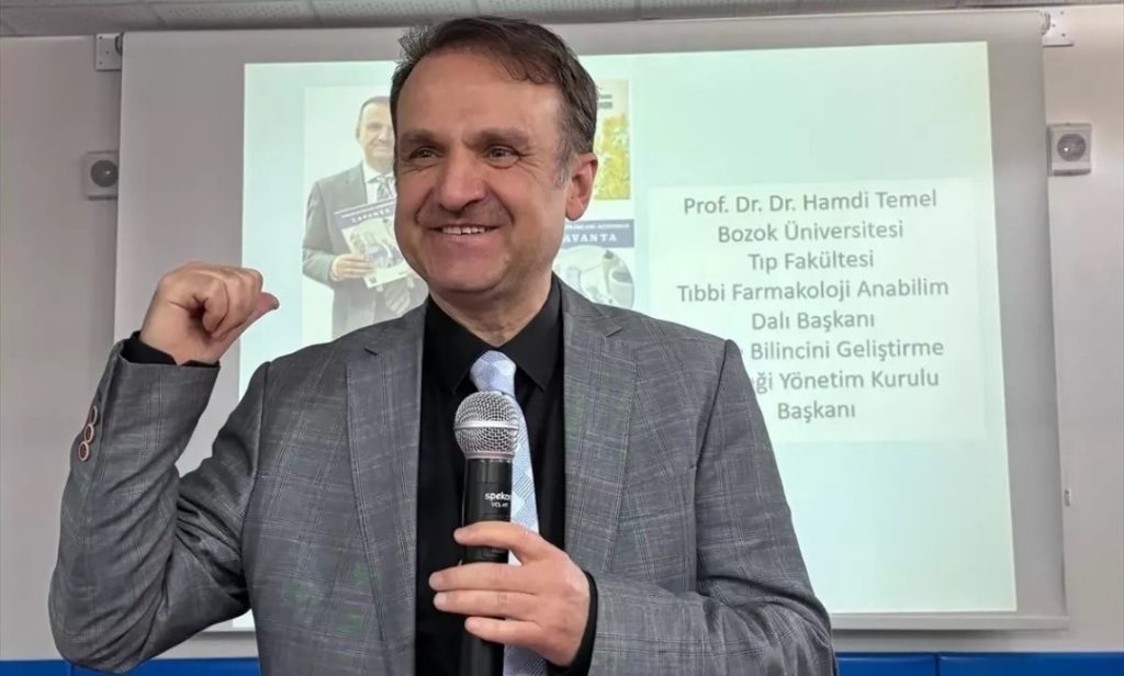 Prof. Dr. Hamdi TEMEL – Mikroplastikler: Organlarımızdan Beynimize Sinsice Yürüyen Tehlike