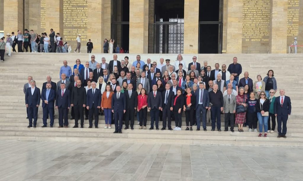 Çorum Hitit Dernekleri Federasyonu’ndan Anıtkabir Ziyareti