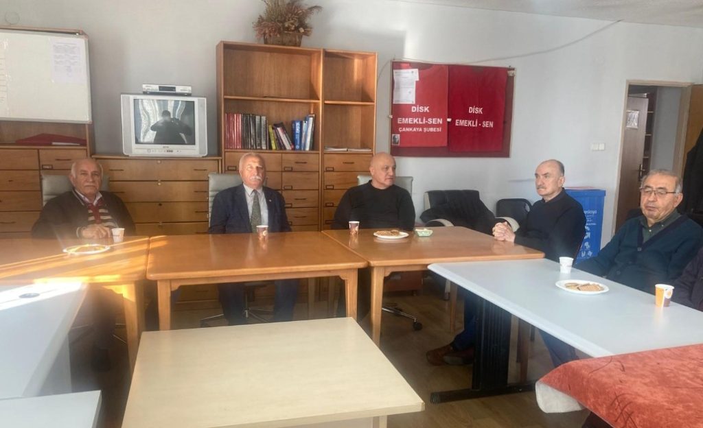 İç Anadolu Belediyeler Birliği Genel Sekreteri Salim Çoruk’tan DİSK Emekli-Sen’e Ziyaret