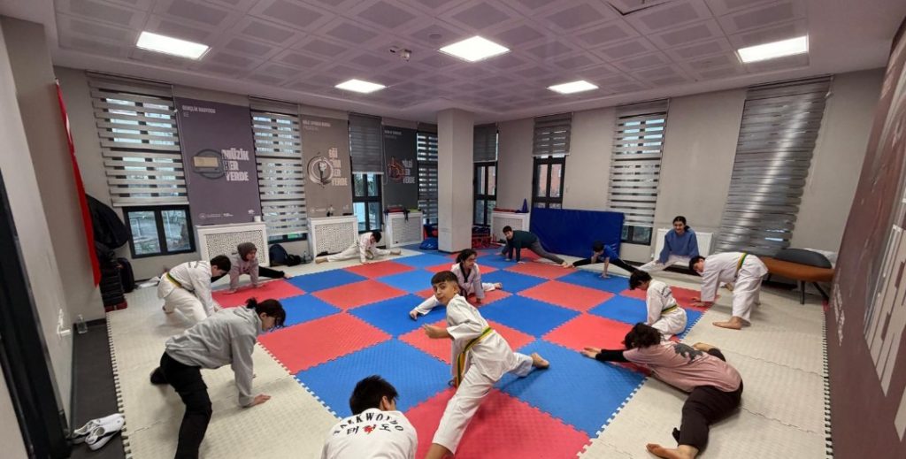 Mamak’ta Taekwondo Öğrencileri Kuşak Sınavına Girecek