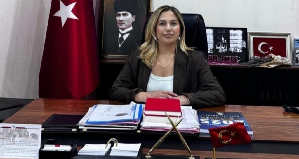 Sibel Emre, 1 Mayıs Emek ve Dayanışma Günü Dolayısıyla Kutlama Mesajı Yayınladı 