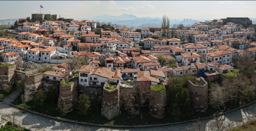 Ankara Kalesi’ne Büyükşehir Dokunuşu: Daha Aydınlık, Daha Güvenli, Daha Erişilebilir
