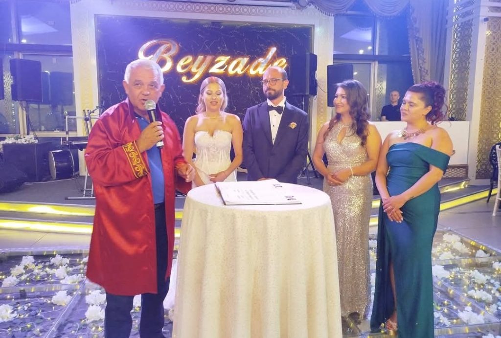 Mamak’ta Gözde Ve Ali Çiftinin Mutluluğuna Protokol De Ortak Oldu