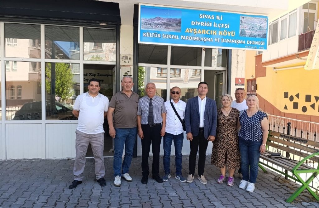 Avşarcık Köyü Derneği’nin Aşure Lokması Mamak’ta Birlik ve Dayanışma Ruhu Oluşturdu